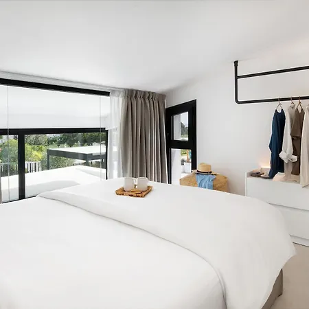 Seasalt Luxury Pefkochori