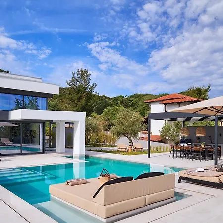 Seasalt Luxury Pefkochori